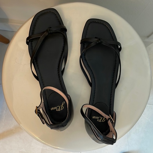 J Crew Ankle Strap Black Leather Sandals 7 - Picture 2 of 11